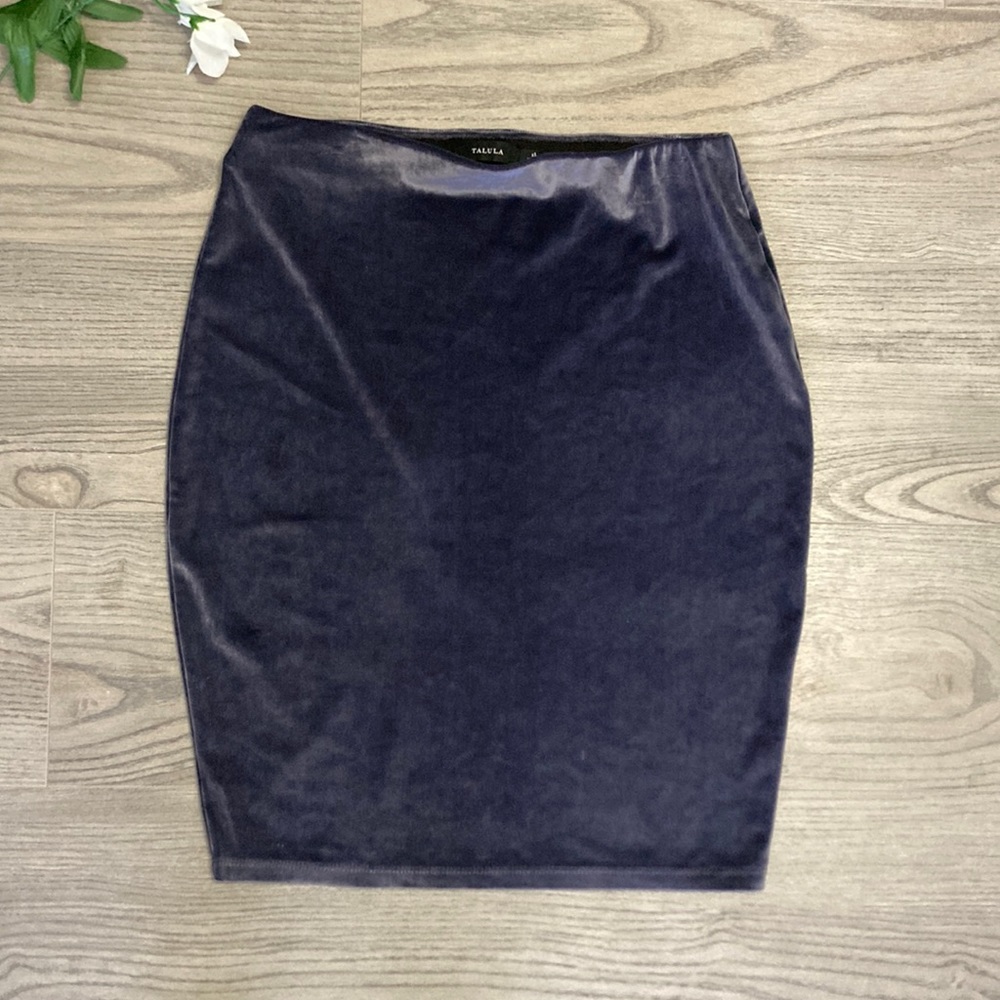 Aritzia Talula Purple Velvet Pencil Skirt